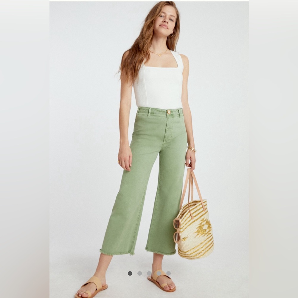 Pilcro Ultra High Rise Cropped Wide Leg Jeans in Green - Size 27